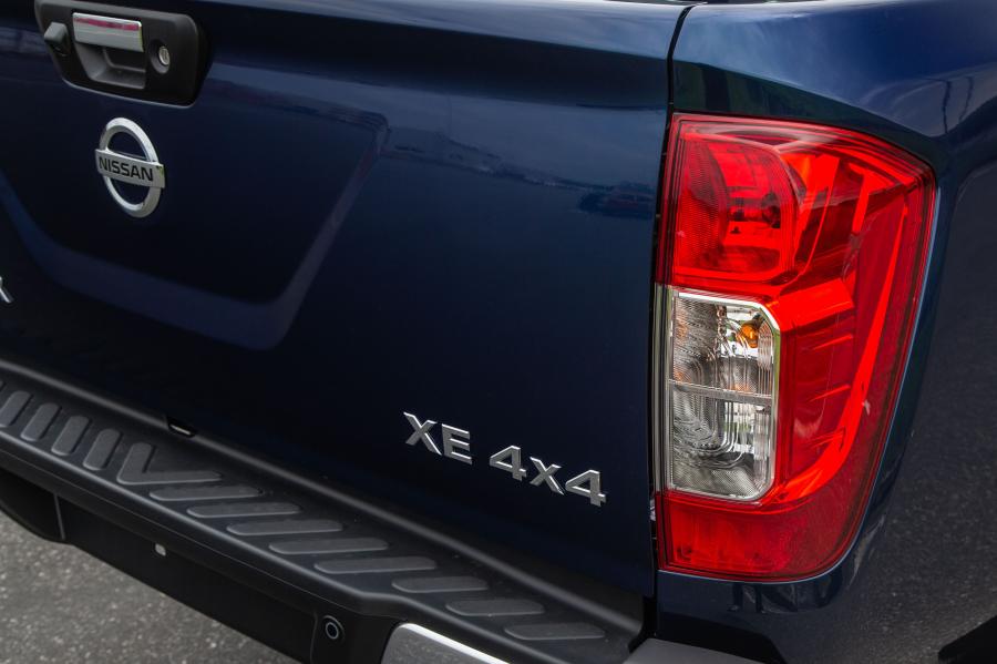 Детали экстерьера Nissan Frontier XE Double Cab (D23) 2017 года  (LA) (фото 3 из 10)